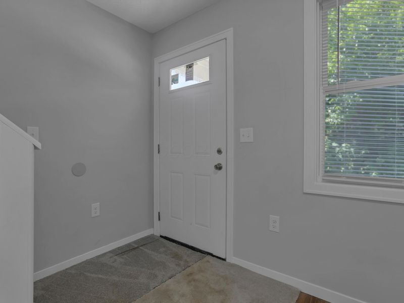 70 S S Wayne Avenue, Columbus, OH 43204 Photo 1