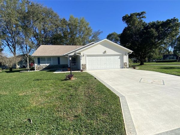 26840 RACQUET CIRCLE , LEESBURG, FL 34748