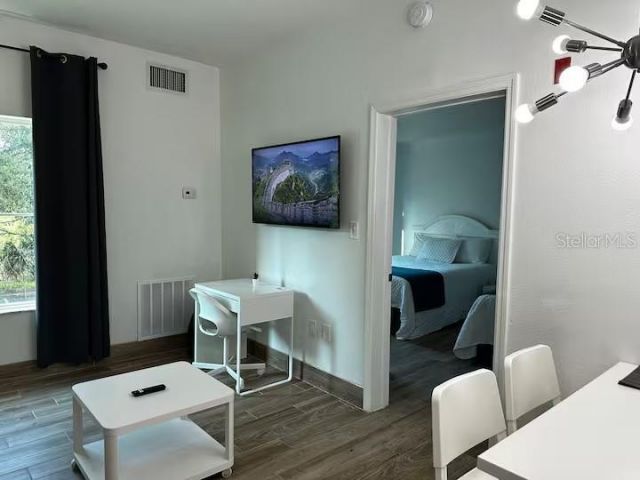 8303 Palm Parkway, Unit 208, Orlando, FL 32836 Photo