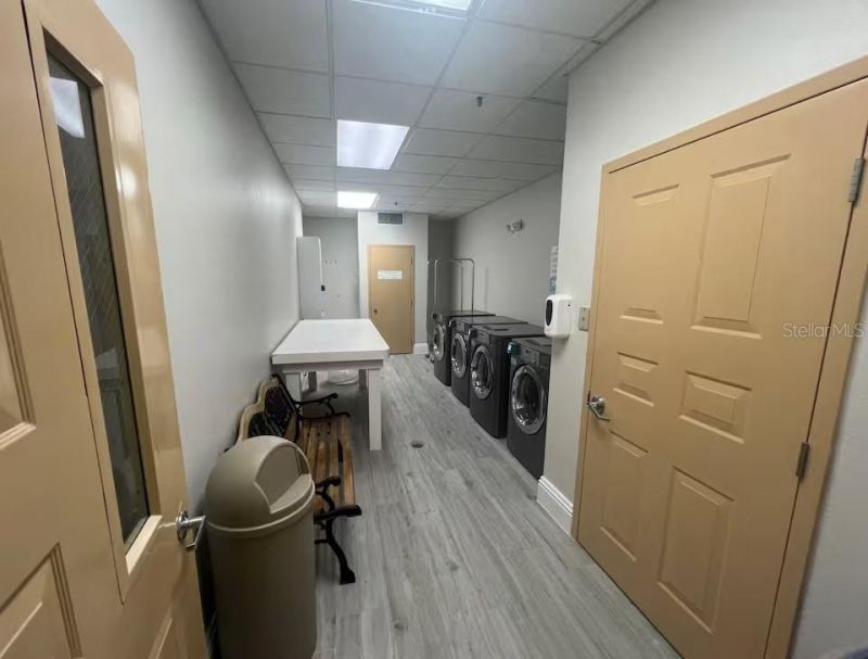 8303 Palm Parkway, Unit 208, Orlando, FL 32836 Photo