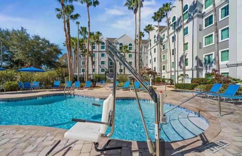 8303 Palm Parkway, Unit 208, Orlando, FL 32836 Photo