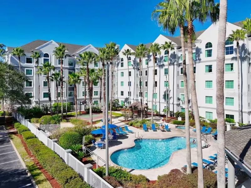 8303 Palm Parkway, Unit 208, Orlando, FL 32836 Photo
