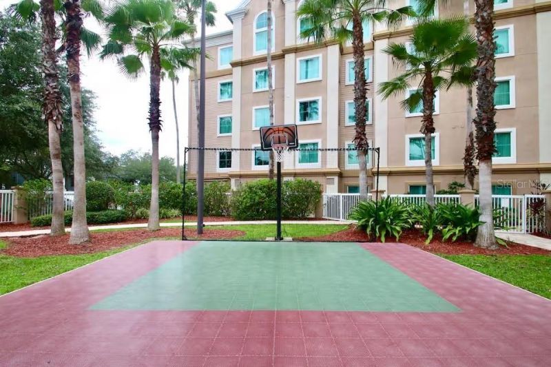 8303 Palm Parkway, Unit 208, Orlando, FL 32836 Photo