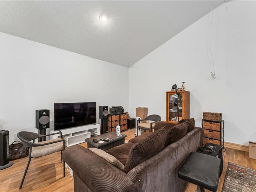 Property Image 81