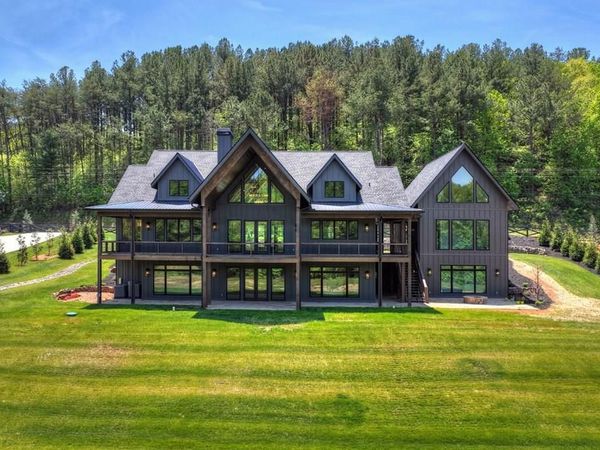 1753 Grassy Creek Road, Copperhill, TN 37317