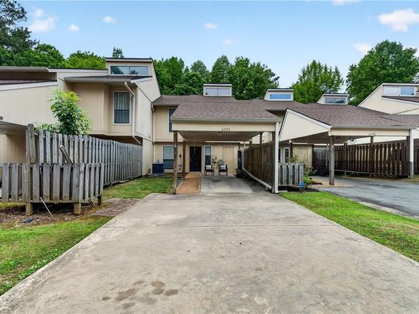 6393 Hawthorne Terrace, Peachtree Corners, GA 30092
