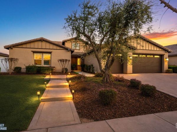 13503 Stonethwaite Lane, Bakersfield, CA 93311