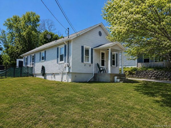 79 Silver Spring Road , New Windsor, NY 12553