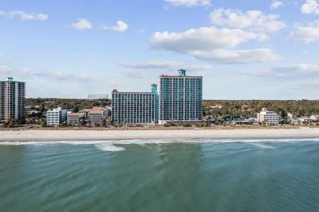 3000 N Ocean Blvd.  Photo 27