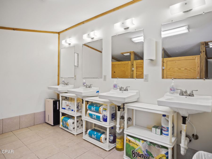 Property Image 64