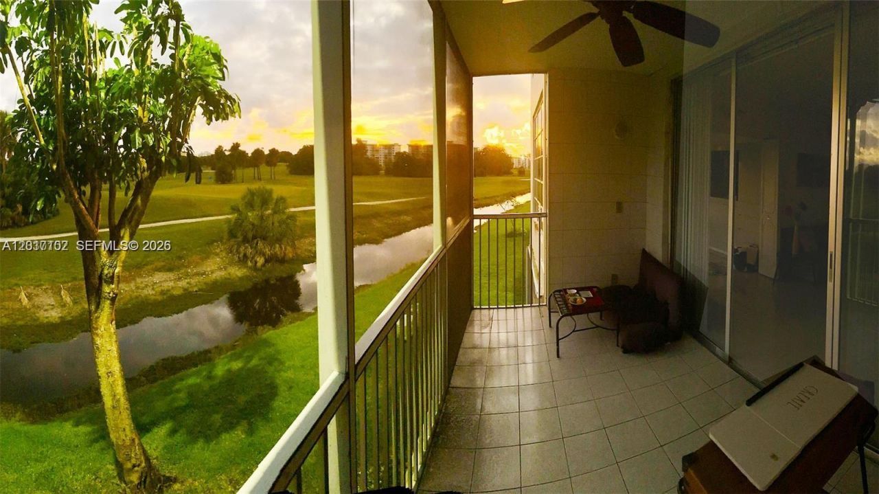 3051 S Palm Aire Dr , Unit 201, Pompano Beach, FL 33069 Photo