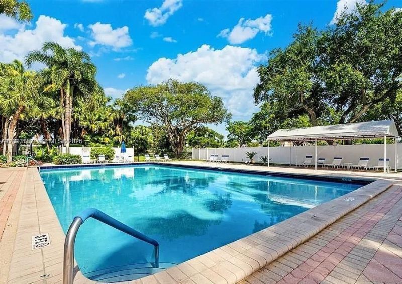3051 S Palm Aire Dr, Unit 201, Pompano Beach, FL 33069 Photo