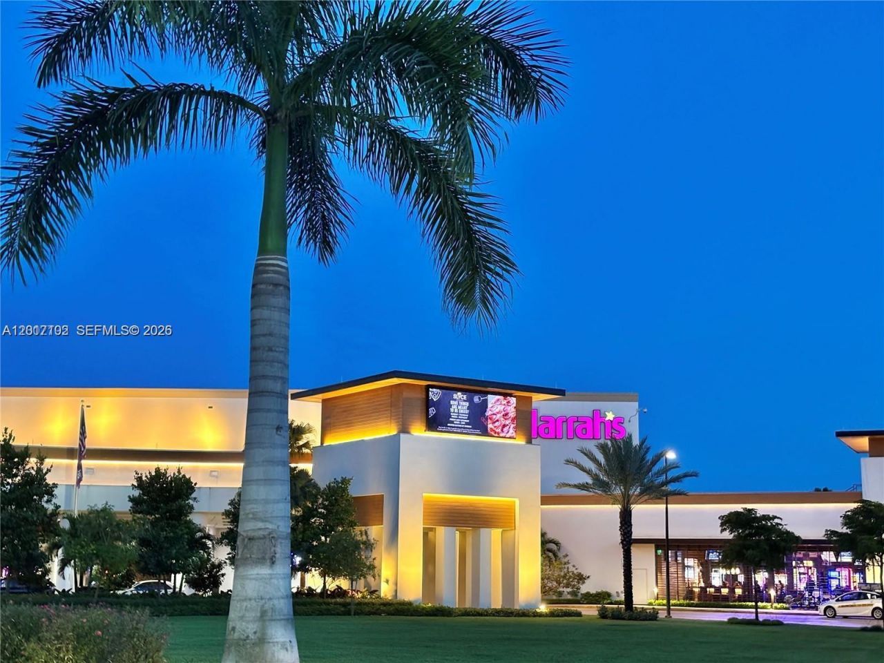 3051 S Palm Aire Dr, Unit 201, Pompano Beach, FL 33069 Photo