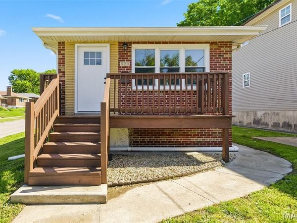 925 Iron , St Louis, MO 63111