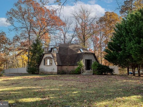 811 CEDAR AVENUE , ESSEX, MD 21221