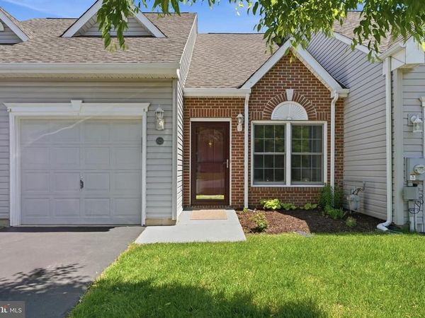 623 KENDALL DRIVE, BEAR, DE 19701