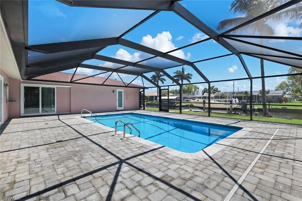 4005 SE 1st Ave , Cape Coral, FL 33904 Photo