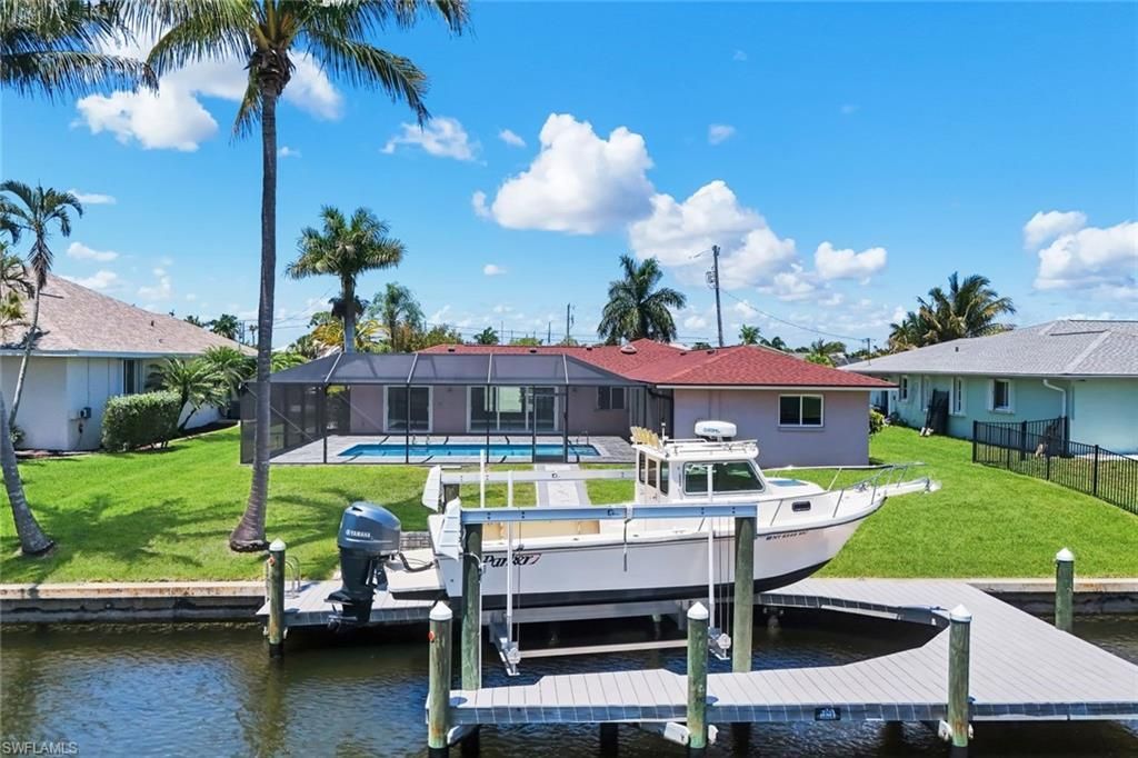 4005 SE 1st Ave , Cape Coral, FL 33904 Photo