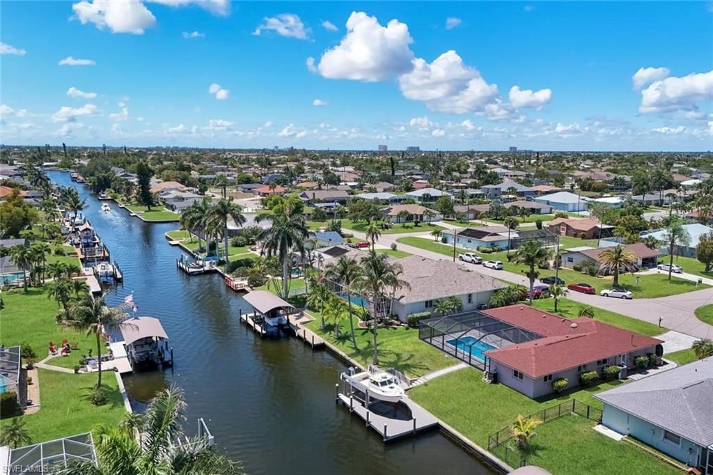 4005 SE 1st Ave , Cape Coral, FL 33904 Photo