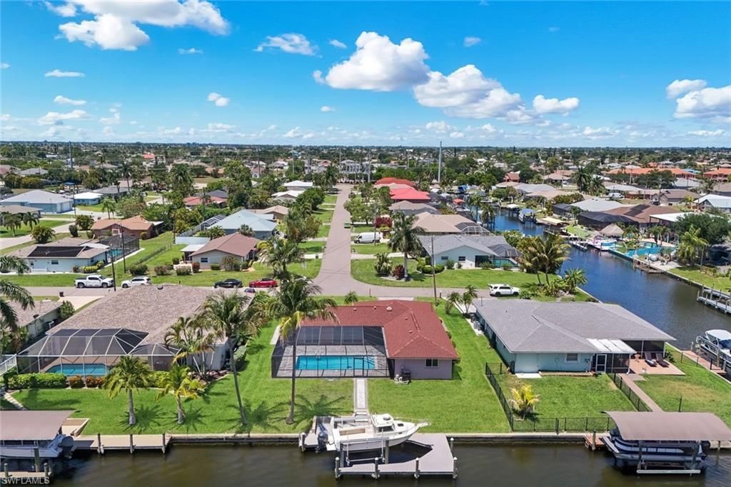 4005 SE 1st Ave , Cape Coral, FL 33904 Photo