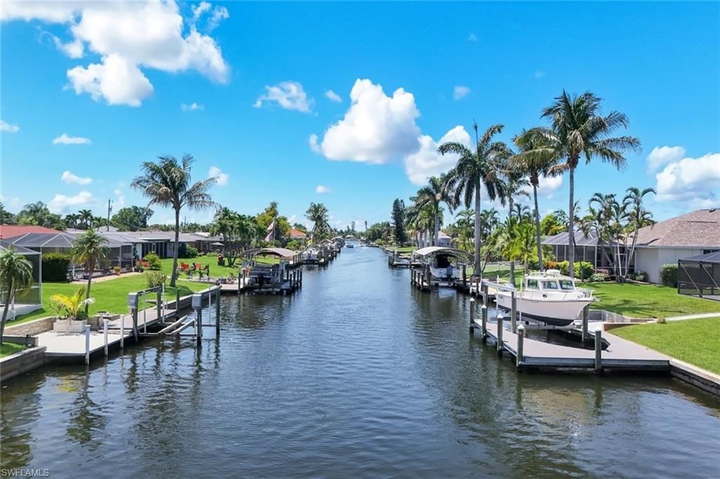 4005 SE 1st Ave , Cape Coral, FL 33904 Photo