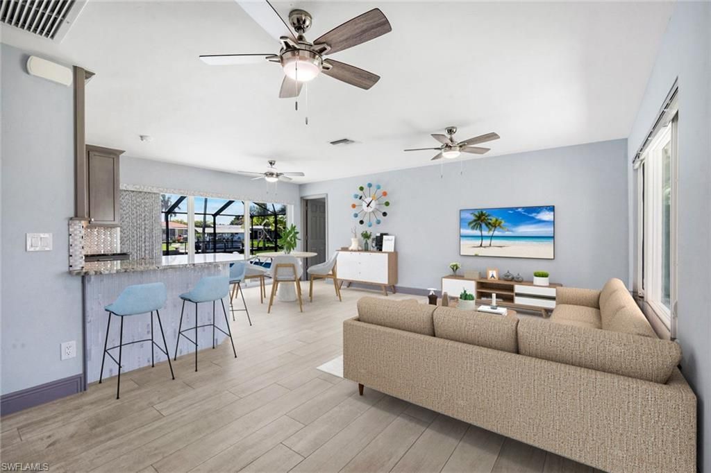 4005 SE 1st Ave , Cape Coral, FL 33904 Photo