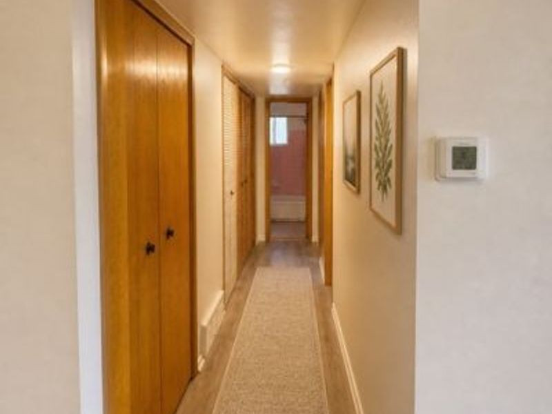 18911 Bella Drive, Cleveland, OH 44119 Photo 8