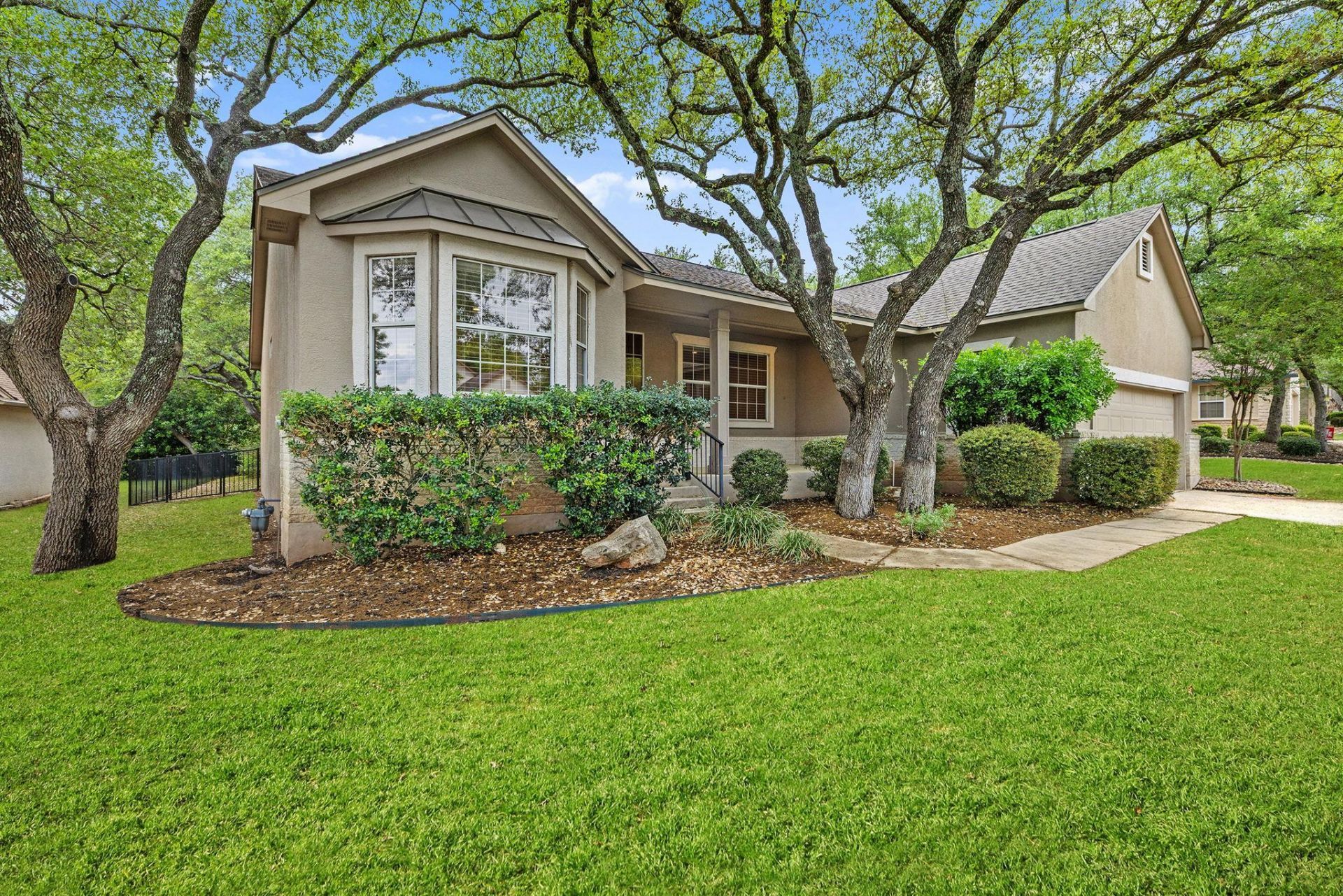 120 Ruellia Dr, Georgetown, TX 78633 Main Photo