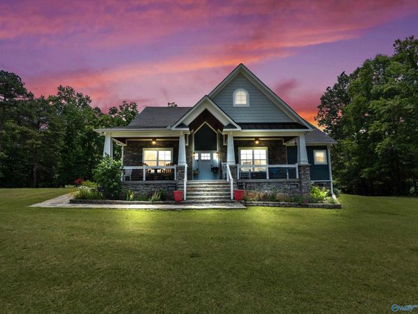 92 Dogwood Lane, Grant, AL 35747