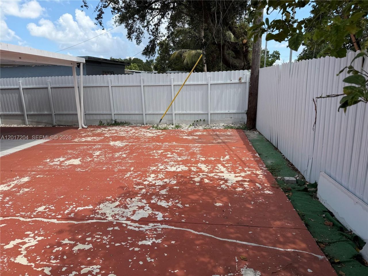 12455 W Randall Park Dr, Miami, FL 33167 Photo