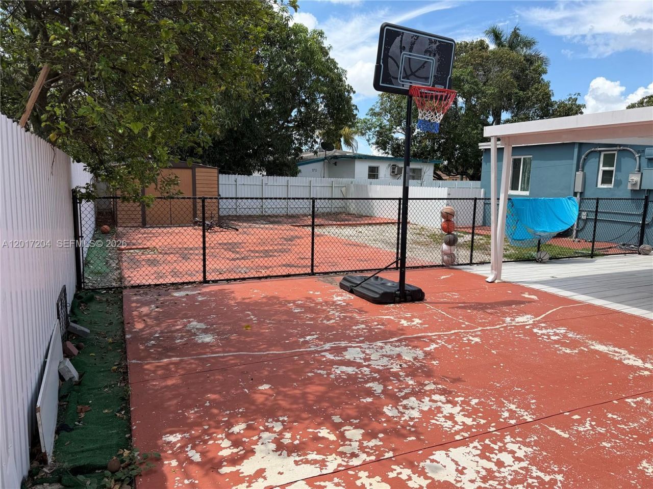 12455 W Randall Park Dr, Miami, FL 33167 Photo