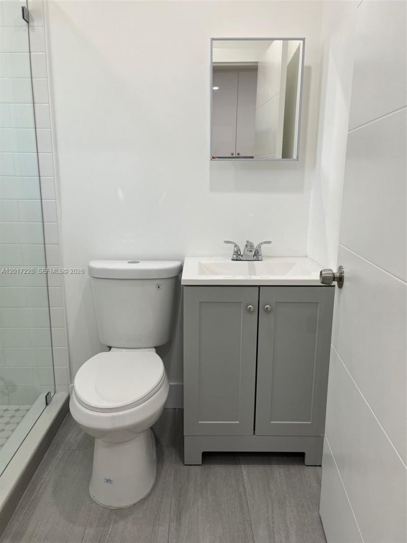 885 SW 29th Ave , Unit 6, Miami, FL 33135 Photo