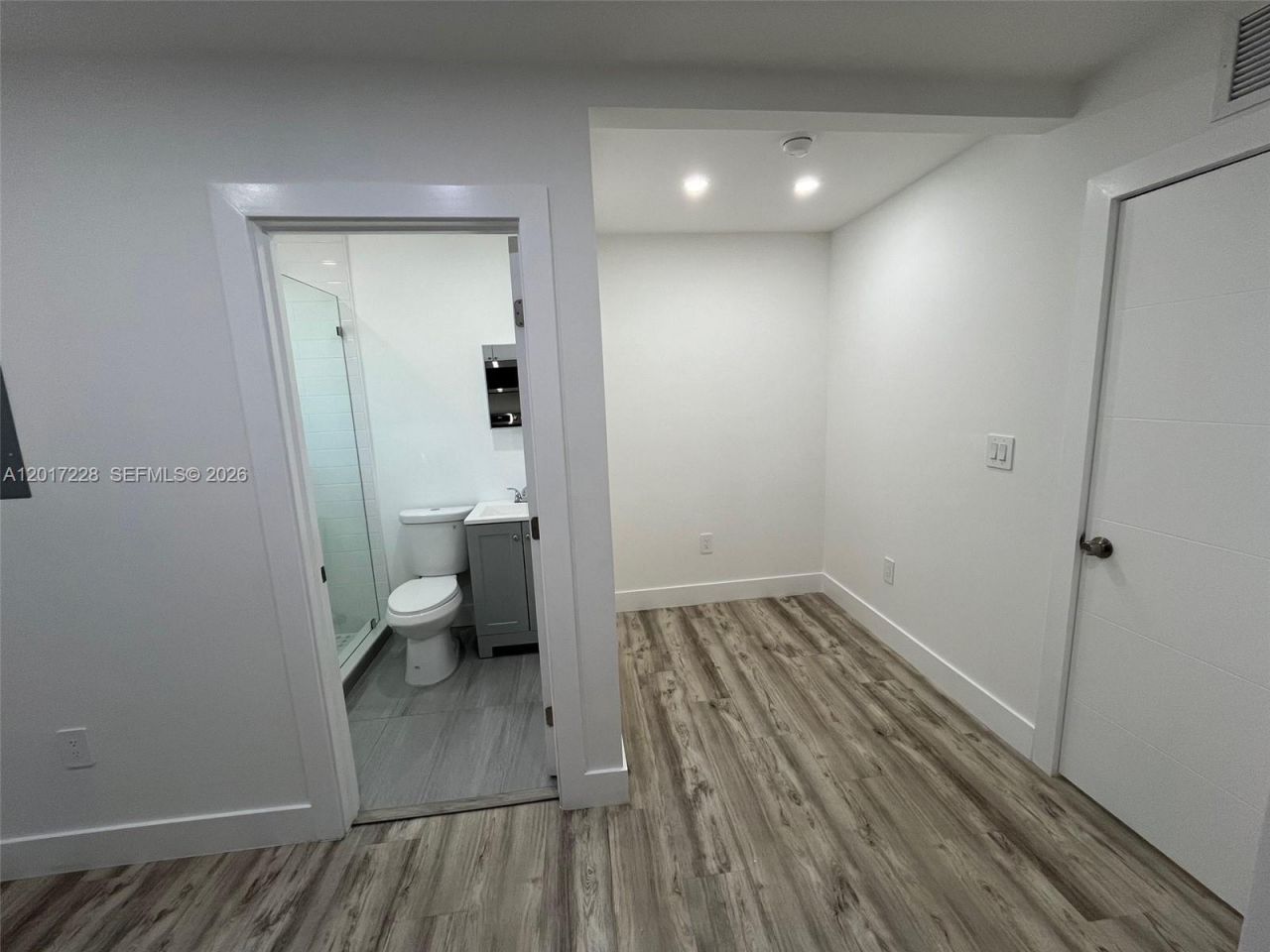 885 SW 29th Ave , Unit 6, Miami, FL 33135 Photo
