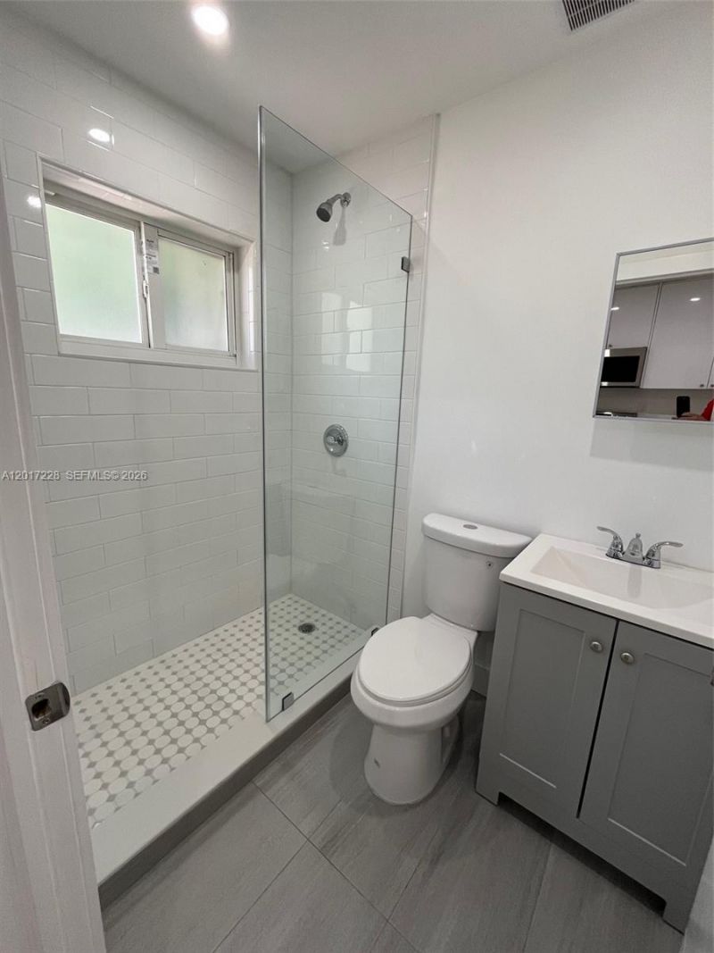 885 SW 29th Ave , Unit 6, Miami, FL 33135 Photo