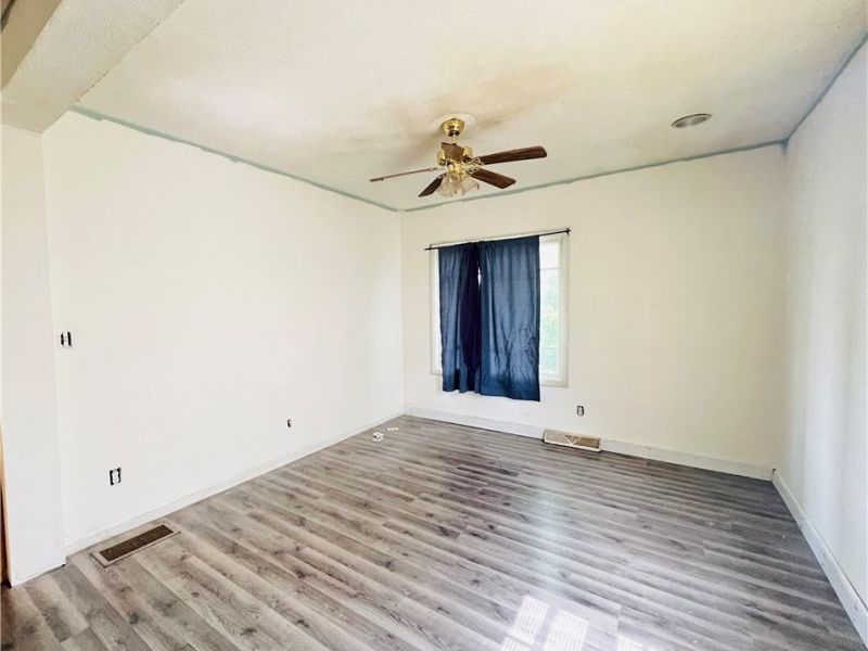 2135 Parkman Road NW, Warren, OH 44485 Photo 11