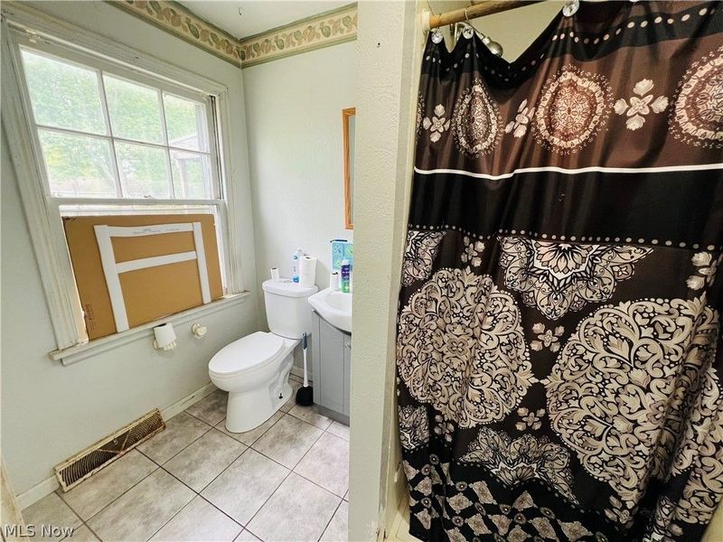 2135 Parkman Road NW, Warren, OH 44485 Photo 15