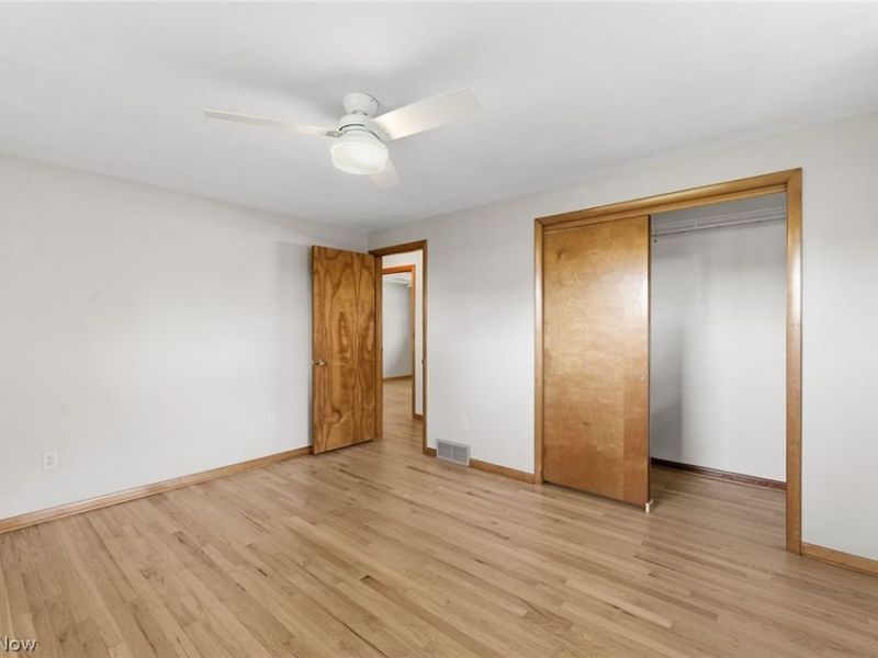 4561 Newbury Drive, Vermilion, OH 44089 Photo 11