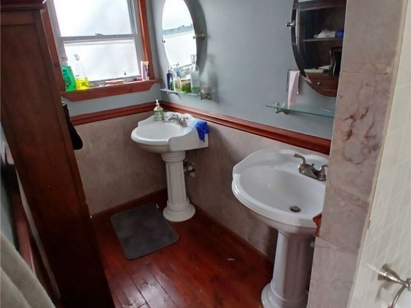 1694 E 90th Street, Cleveland, OH 44106 Photo 3