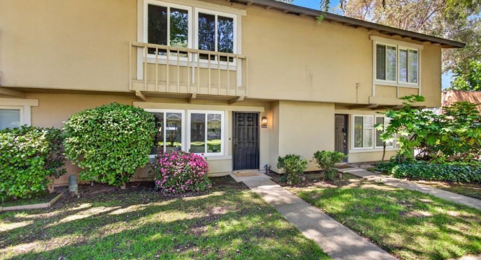 8840 La Riviera Dr #b, Unit B, Sacramento, CA 95826 Photo