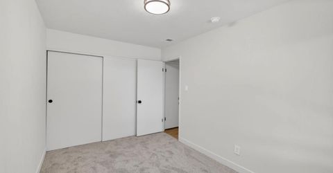 8840 La Riviera Dr #b, Unit B, Sacramento, CA 95826 Photo