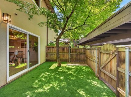 8840 La Riviera Dr #b, Unit B, Sacramento, CA 95826 Photo