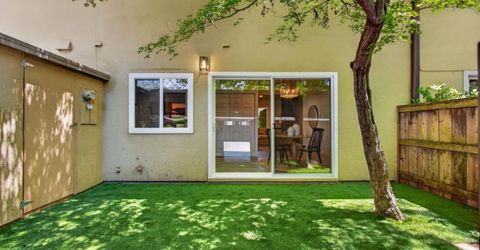 8840 La Riviera Dr #b, Unit B, Sacramento, CA 95826 Photo