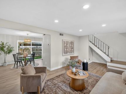 8840 La Riviera Dr #b, Unit B, Sacramento, CA 95826 Photo
