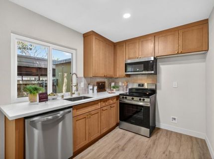 8840 La Riviera Dr #b, Unit B, Sacramento, CA 95826 Photo
