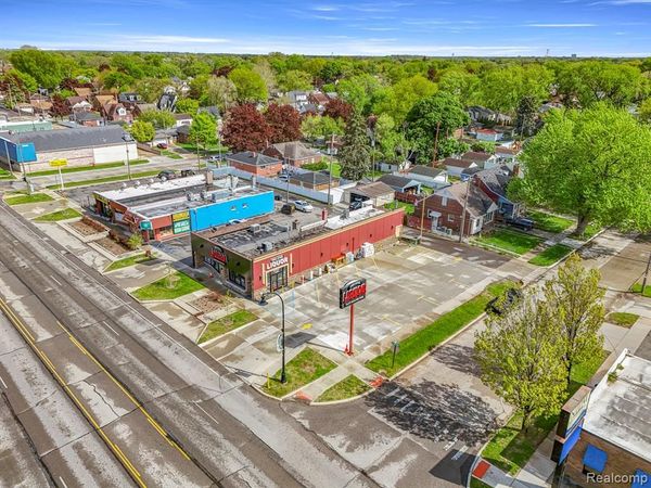 18641 Ecorse Road , Allen Park, MI 48101