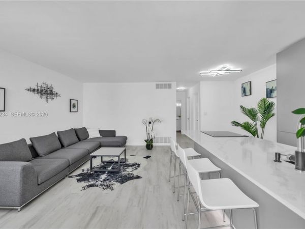1720 Jefferson St , Unit 511, Hollywood, FL 33020