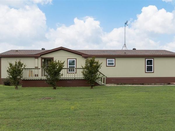 3390 Meadow Drive , Caddo Mills, TX 75135