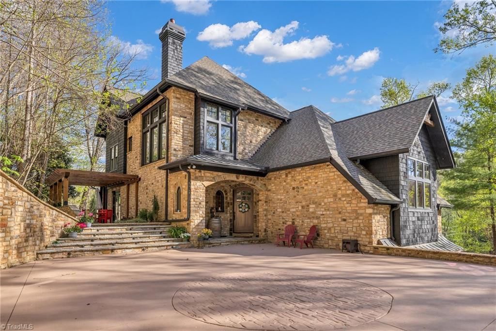 148 Hardwood Hill Drive, West Jefferson, NC 28694 Main Photo