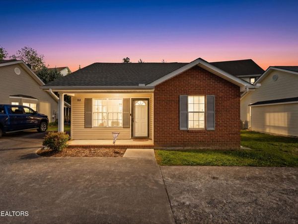 918 Middlebrook Court, Sevierville, TN 37862