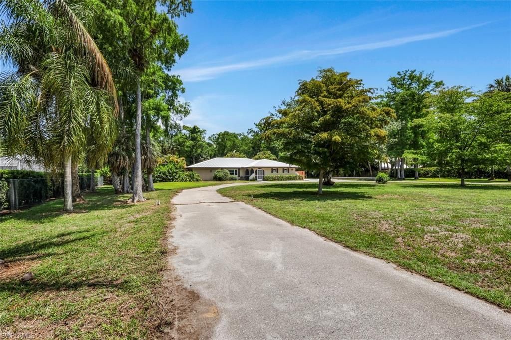 6101 Lancewood Way, Naples, FL 34116 Photo